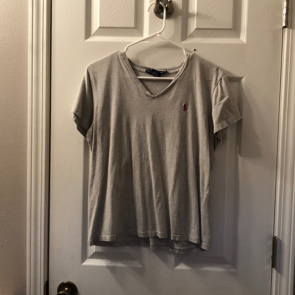 gray t